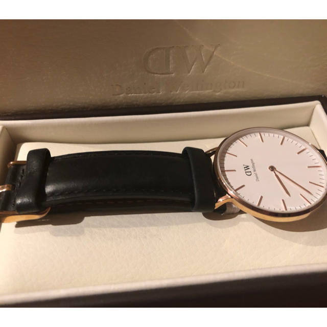 Daniel Wellington(ダニエルウェリントン)のDanielle Wellington ダニエルウェリントン  ブラック レディースのファッション小物(腕時計)の商品写真