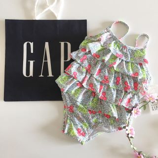 ベビーギャップ(babyGAP)の新品♡baby gap♡水着♡フリル 花柄/ラルフローレン ネクスト  他(水着)