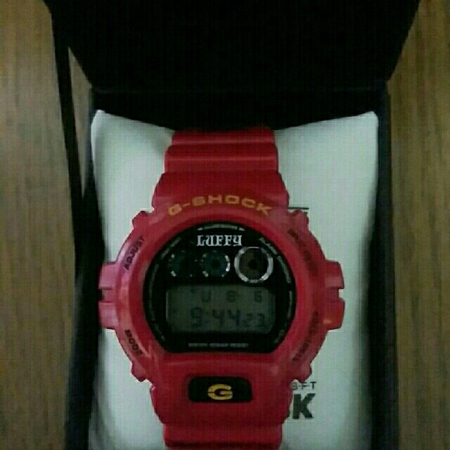 限定9999本生産 ワンピースモデルG-SHOCK DW-6900FS