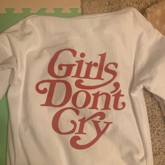 Girls Don’t Cry  メンズのトップス(パーカー)の商品写真