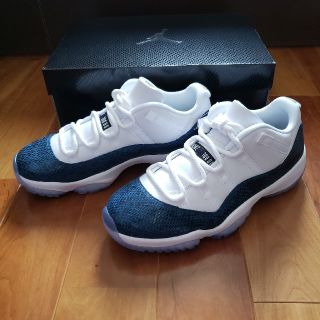 ナイキ(NIKE)のmunmunmell様専用　NIKE AIR JORDAN 11 LOW(スニーカー)