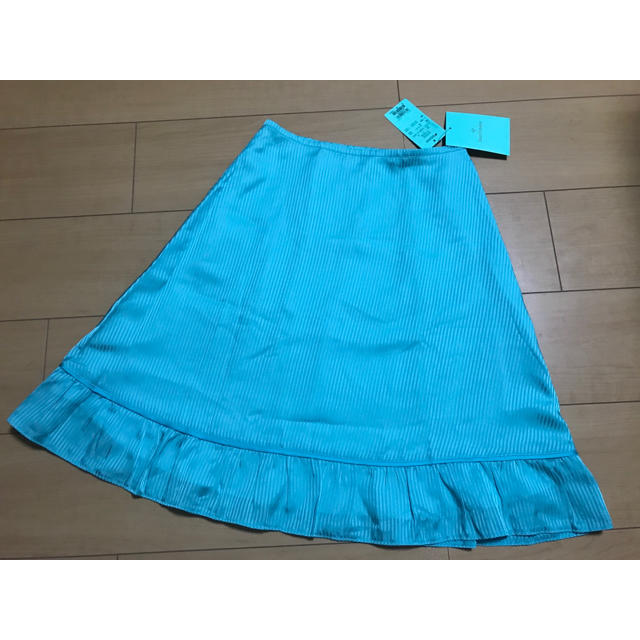Dear Princess(ディアプリンセス)の新品タグつき ディアプリンセス グリーンストライプスカート サイズ36 レディースのスカート(ひざ丈スカート)の商品写真