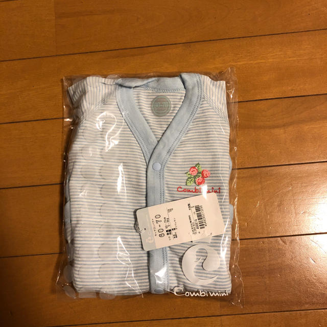 Combi mini(コンビミニ)の☆新品タグ付き未開封☆ラップコンパクト 70 キッズ/ベビー/マタニティのベビー服(~85cm)(ロンパース)の商品写真