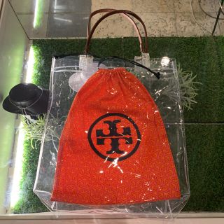 トリーバーチ(Tory Burch)のトリーバーチ 巾着 ビニールバッグ  クリアバッグ(ハンドバッグ)