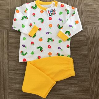 UNIQLO - 新品 はらぺこあおむし キルトパジャマの通販｜ラクマ