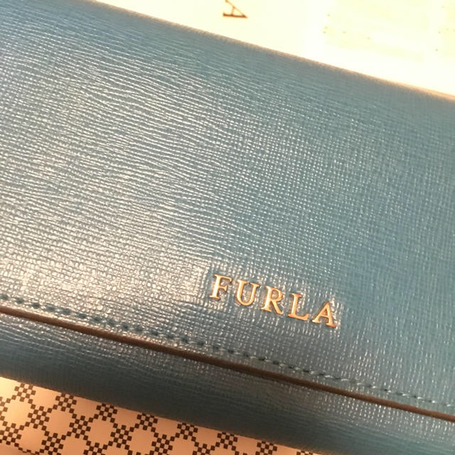 Furla(フルラ)の【最終値下げ】FURLA 長財布 水色？ レディースのファッション小物(財布)の商品写真