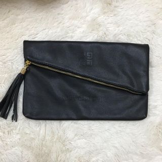 ジバンシィ(GIVENCHY)の未使用品 クラッチバッグ(クラッチバッグ)