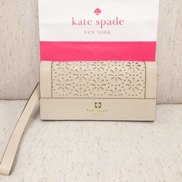 kate spade ストラップ付長財布