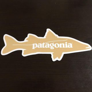 パタゴニア(patagonia)の【縦8.8cm横20.3cm】patagonia公式ステッカー(その他)