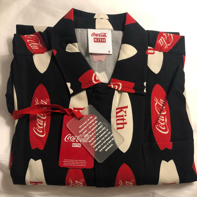 kith × coca-cola アロハシャツ