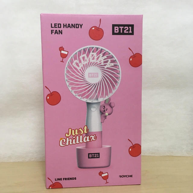 防弾少年団(BTS)(ボウダンショウネンダン)のBT21 LED 扇風機 COOKY ショッパー付き スマホ/家電/カメラの冷暖房/空調(扇風機)の商品写真