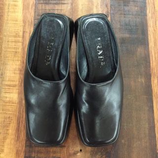 プラダ(PRADA)のPRADA ブラック サボ(サンダル)