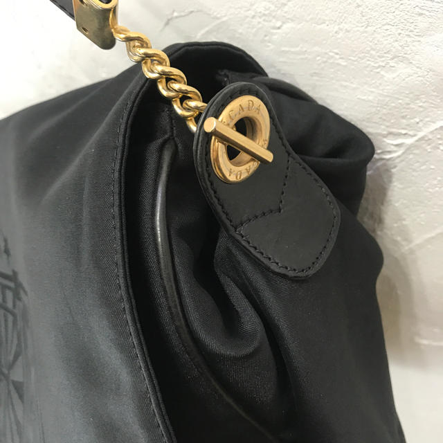 ESCADA(エスカーダ)の美品 エスカーダ ナイロン ヴィンテージ ショルダーバッグ 斜めがけ レディースのバッグ(ショルダーバッグ)の商品写真