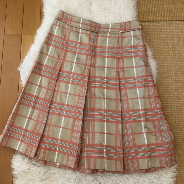 超美品本物バーバリーBurberry上質コットン混チェック柄スカート♫ 超美品本物バーバリーBurberry上質コットン混チェック柄スカート♫