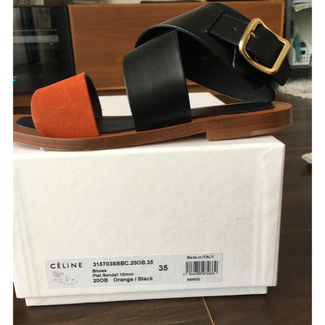 celine(セリーヌ)の6/16までもふ様専用❤️お値下❗️CELINE👠サンダル レディースの靴/シューズ(サンダル)の商品写真