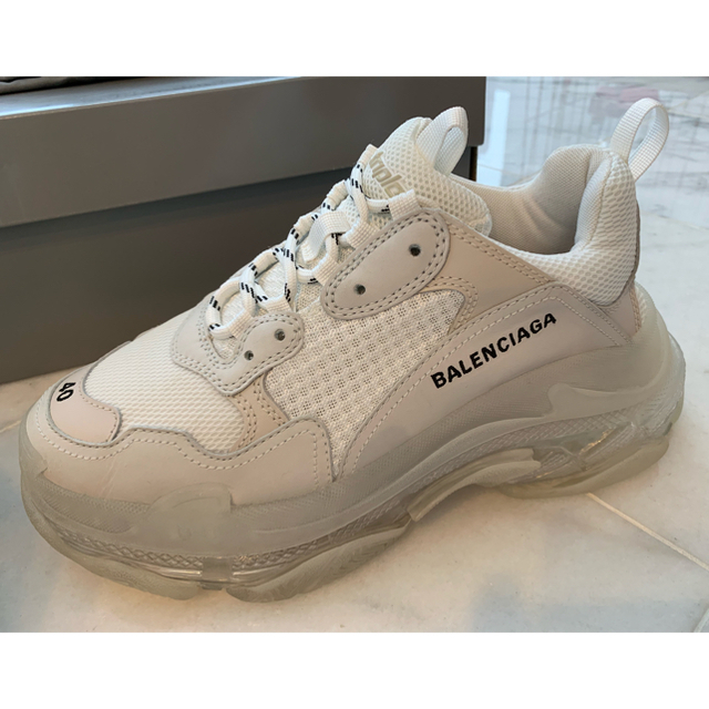 注目ブランド ★SALE★【送料関税無料】BALENCIAGA BB トリプル S スニーカー - www.gorgas.gob.pa