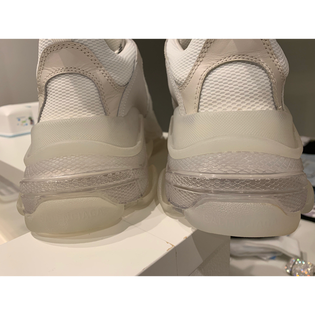 BALENCIAGA - BALENCIAGA トリプルS クリアソール 白 40の通販 BALENCIAGA - BALENCIAGA トリプルS クリアソール 白 40の通販
