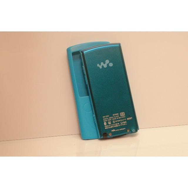 WALKMAN(ウォークマン)の動作品  SONY ウォークマン NW-S764 シリコンケース付 スマホ/家電/カメラのオーディオ機器(ポータブルプレーヤー)の商品写真