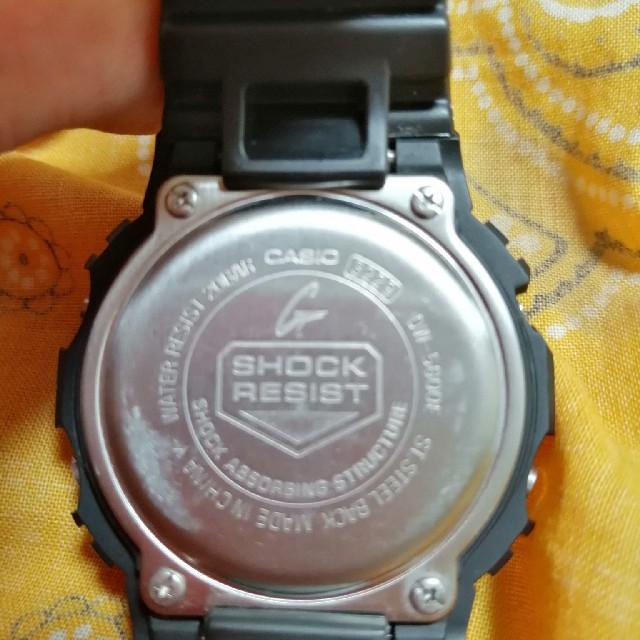 G-SHOCK(ジーショック)のG-SHOCK dw5600e  メンズの時計(腕時計(デジタル))の商品写真