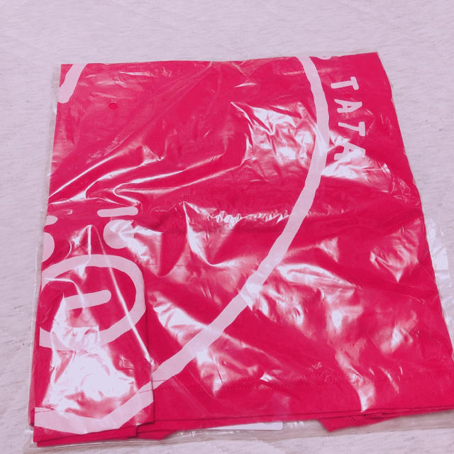 防弾少年団(BTS)(ボウダンショウネンダン)のBT21 TATA Tシャツ レディースのトップス(Tシャツ(半袖/袖なし))の商品写真