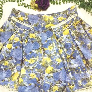 アクシーズファム(axes femme)の《閉店sale》axes famme＊＊＊   花柄キュロット   （M）(キュロット)