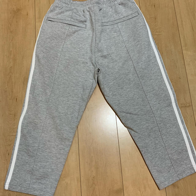 adidas adidas トラックパンツ グレーの通販 by kei アディダス トラックパンツ ブラック×グレー