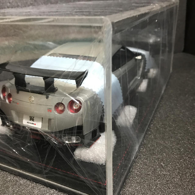 トミーテック 1/18 ニッサン GT-R ニスモ (Ｒ３５) エンタメ/ホビーのおもちゃ/ぬいぐるみ(ミニカー)の商品写真