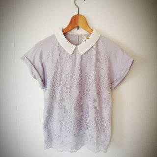 ダブルクローゼット(w closet)の襟付きトップス⍢⃝ (カットソー(半袖/袖なし))