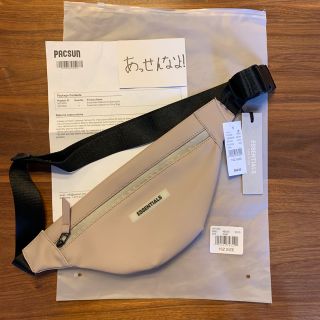 フィアオブゴッド(FEAR OF GOD)のFOG Essentials Waterproof Sling Bag Tan(ウエストポーチ)