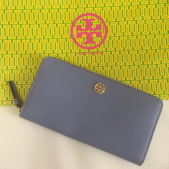 Tory Burch(トリーバーチ)の新品未使用♡トリーバーチブルーロビンソン財布 レディースのファッション小物(財布)の商品写真