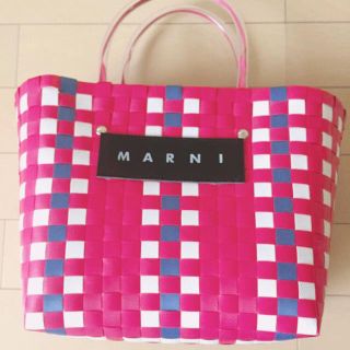 マルニ(Marni)のカゴバッグ(かごバッグ/ストローバッグ)