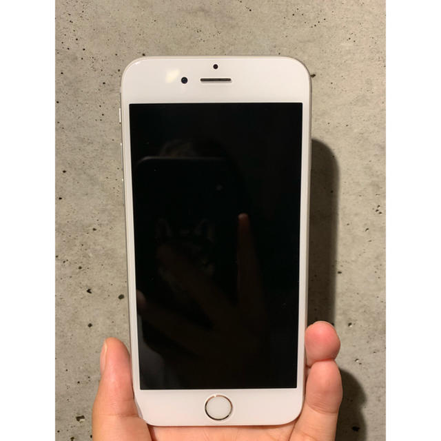 値下しました:iPhone6S 32GB SIMフリー  スペースグレイ