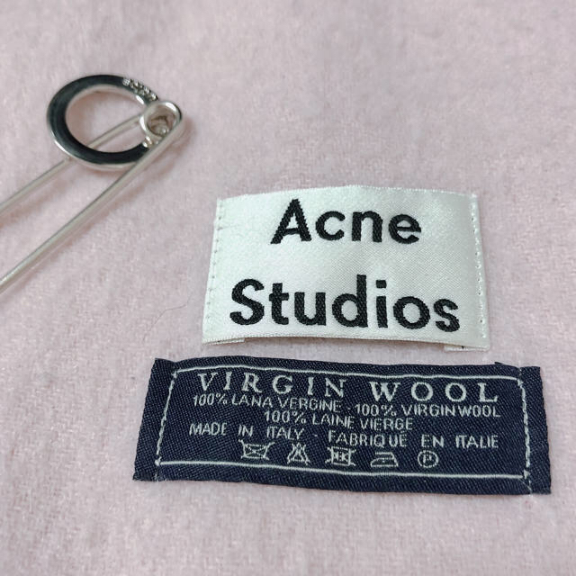 ACNE(アクネ)のAcne Studios アクネ旧タグ 大判ストール ライトピンク レディースのファッション小物(マフラー/ショール)の商品写真