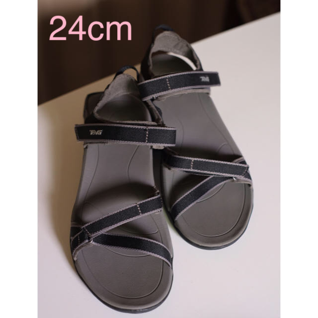 Teva(テバ)のteva ヴェラ ブラック 24cm サンダル レディースの靴/シューズ(サンダル)の商品写真