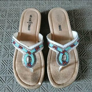 MINNETONKA ミネトンカ サンダル(サンダル)