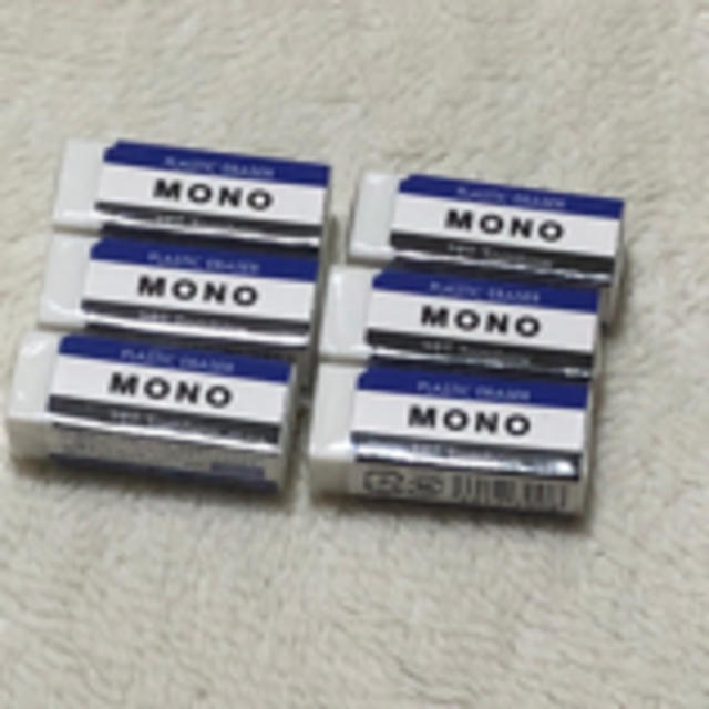 トンボ鉛筆(トンボエンピツ)のMONO 消しゴム 6個 インテリア/住まい/日用品の文房具(消しゴム/修正テープ)の商品写真
