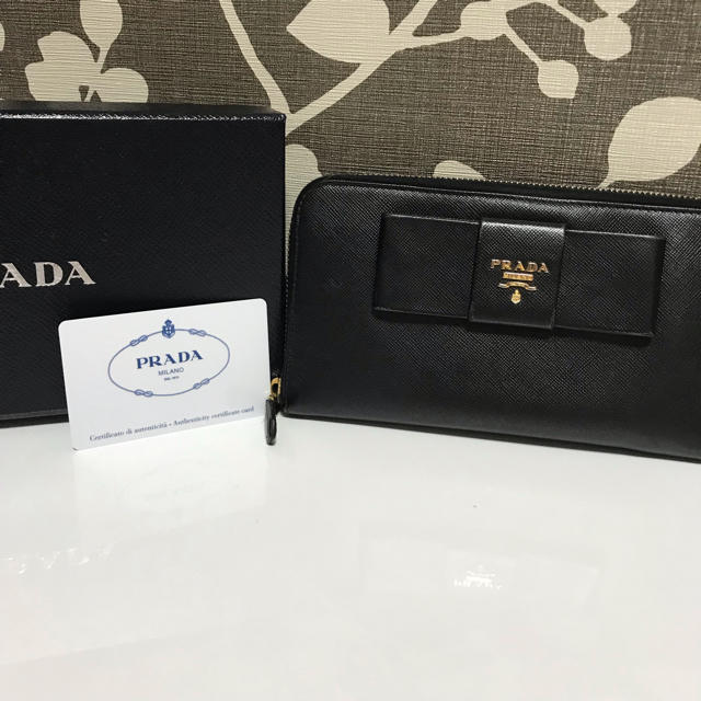 ♡正規品♡ PRADA リボン ラウンドファスナー 長財布 ブラック