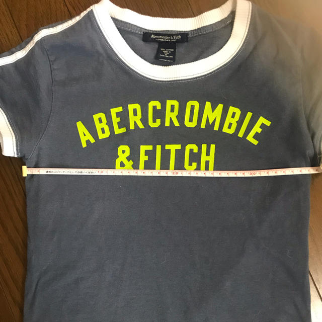 Abercrombie&Fitch(アバクロンビーアンドフィッチ)のアバクロTシャツ レディースのトップス(Tシャツ(半袖/袖なし))の商品写真