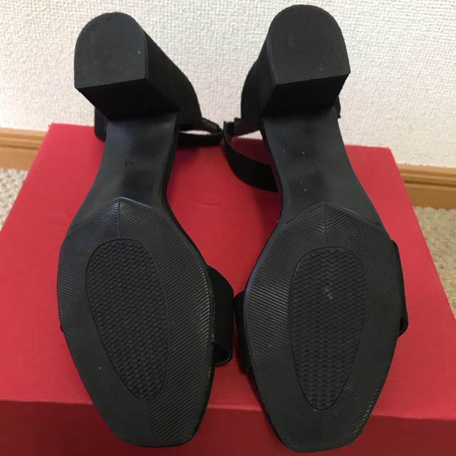 GU(ジーユー)のアンクルストラップサンダル レディースの靴/シューズ(サンダル)の商品写真