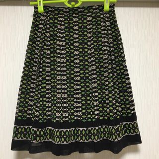 ニジュウサンク(23区)の23区  総柄シフォンプリーツスカート  38(ひざ丈スカート)