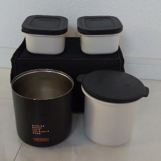 サーモス(THERMOS)のエラメガネさま専用　サーモス　ランチボックス(弁当用品)