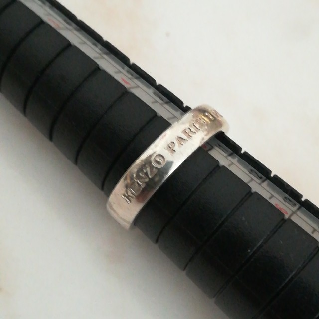 KENZO(ケンゾー)の【serena様 専用】KENZO シルバーリング 8.5号 silver レディースのアクセサリー(リング(指輪))の商品写真