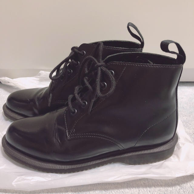 Dr.Martens 6ホール UK4