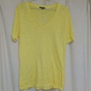 ギャップ(GAP)のGap Vネック yellow M(Tシャツ/カットソー(半袖/袖なし))