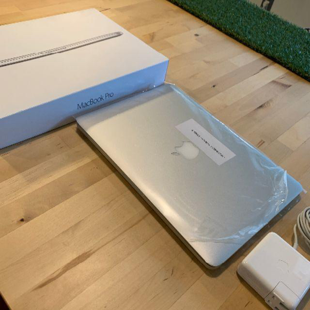 Apple(アップル)のMacBook Pro (Retina, 13") 新品Display スマホ/家電/カメラのPC/タブレット(ノートPC)の商品写真