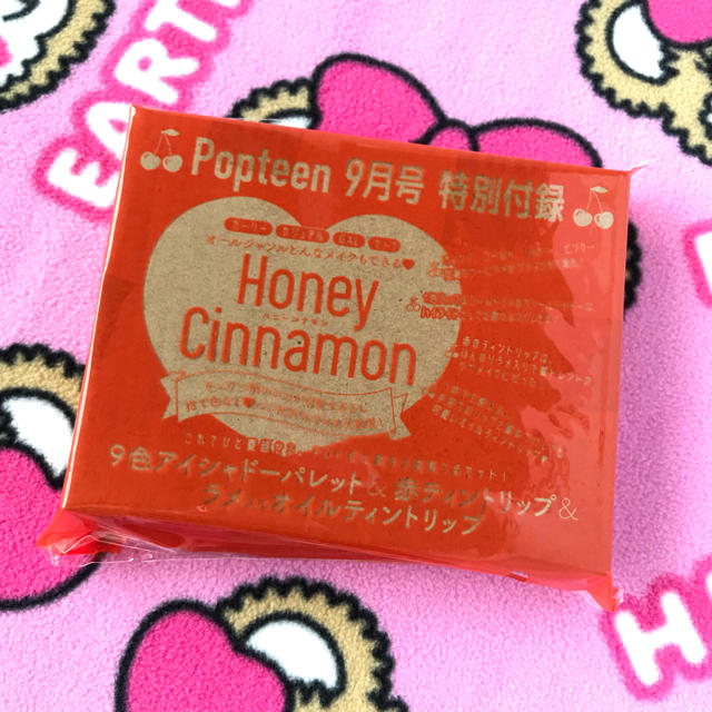 Honey Cinnamon(ハニーシナモン)のポップティーン9月号付録☆ハニーシナモン9色アイシャドーパレット&ティントリップ エンタメ/ホビーの雑誌(ファッション)の商品写真