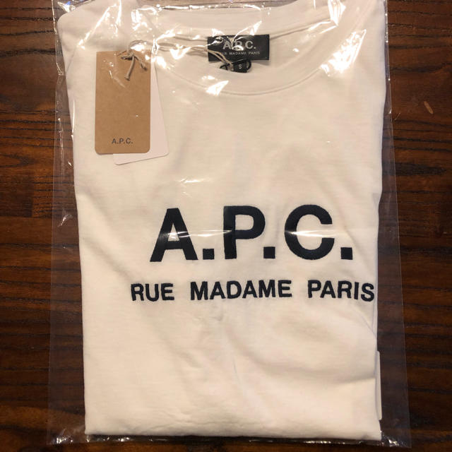 本日限定価格‼︎A.P.C Tシャツ SサイズTシャツ/カットソー(半袖/袖なし)