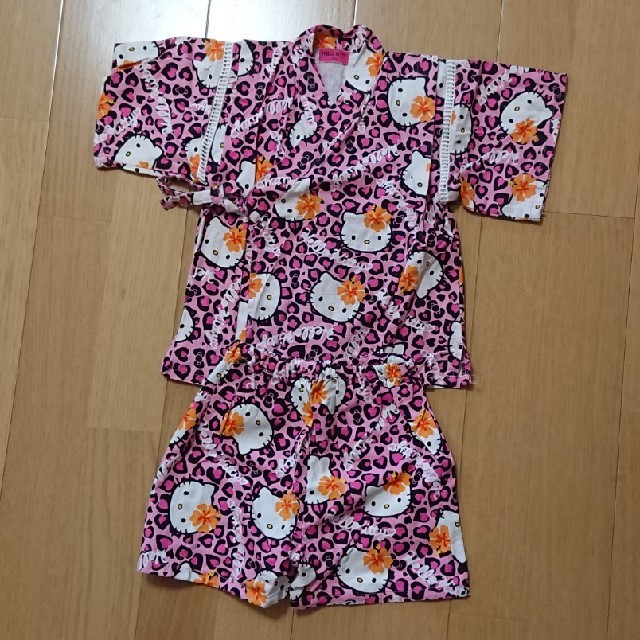 ハローキティ(ハローキティ)のキティ 甚平 キッズ/ベビー/マタニティのキッズ服女の子用(90cm~)(甚平/浴衣)の商品写真