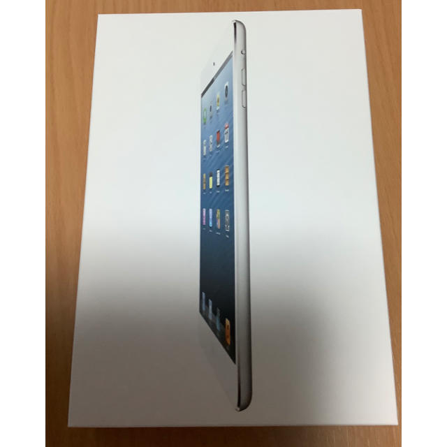 iPad(アイパッド)のMD543J/A iPadmini wifi cellular 16G ホワイト スマホ/家電/カメラのPC/タブレット(タブレット)の商品写真