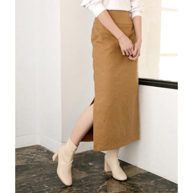 LOWRYS FARM(ローリーズファーム)の新品未使用 スリットタイトスカート M ローリーズファーム レディースのスカート(ひざ丈スカート)の商品写真
